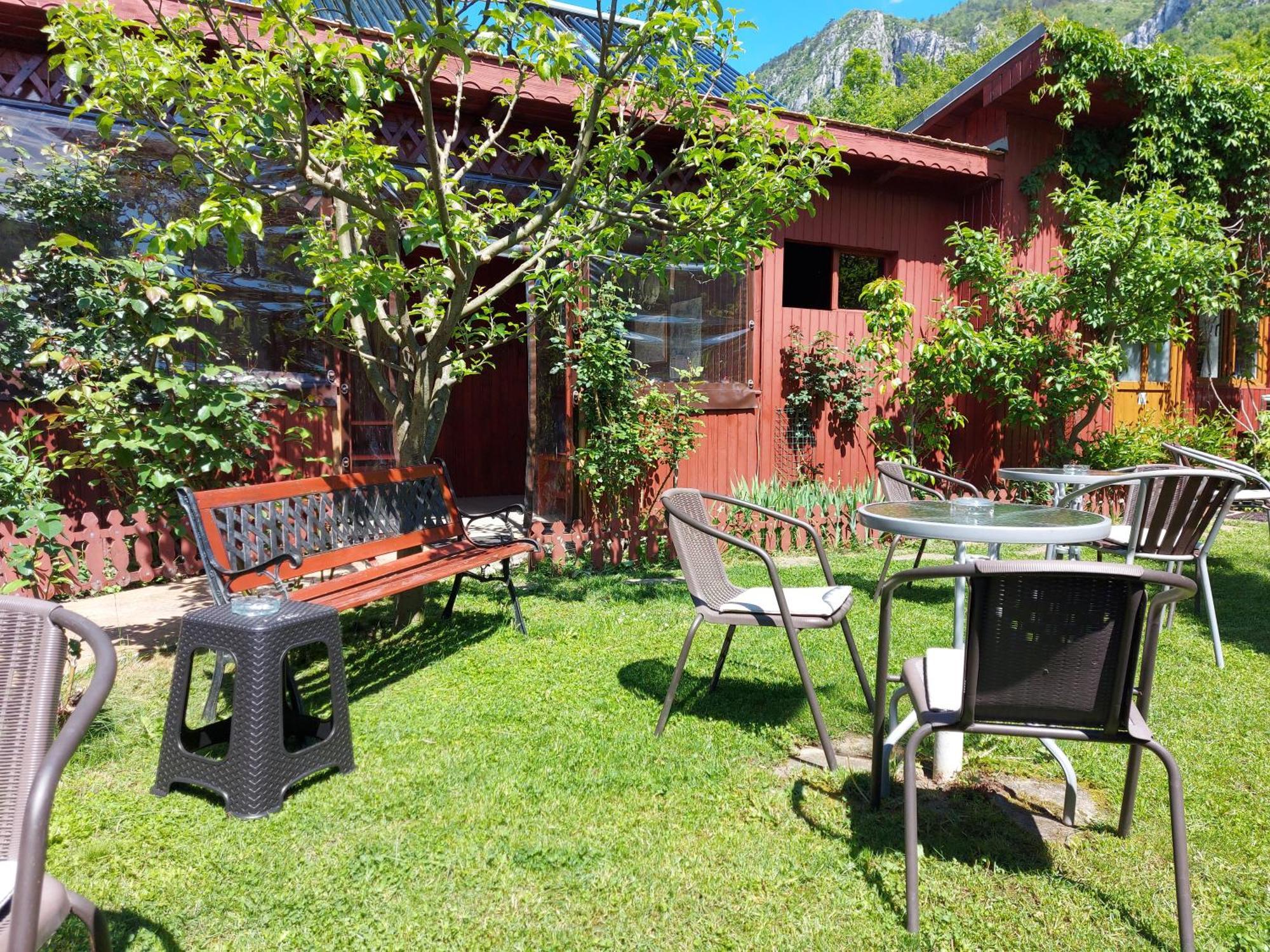 Pension Eden Băile Herculane Exterior foto